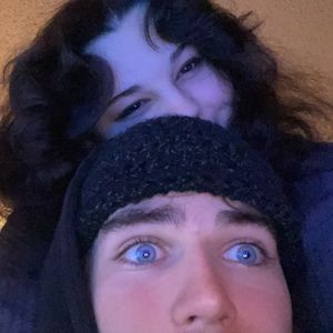 Meet your Posher, Lee